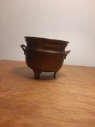 Pojmnik osłona donicy miedż  mosiądz 