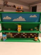 Półka na figurki Minecraft z Kinder Joy