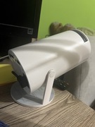 Projektor smart z android tv.