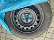 Koła zimowe Toyota yaris IV komplet opony felgi kołpaki
