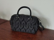 Czarna, mała torebka Parfois