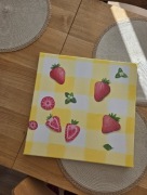 Amatorski obraz truskawki farby olejne na podobraziu 40x40 