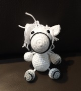 Koń konik brelok do kluczy na szydełku prezent 