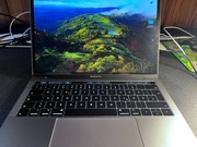 MacBook a1989 8/256 430 cykle 2019