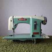 Maszyna do szycia ŁUCZNIK Radom