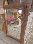 Lustro w dębowej ramie