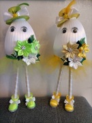 Ozdoba Wielkanocna XXL jajko na nogach 40 cm