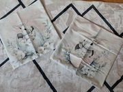 Dwie poszewki dekoracyjne Wielkanoc zajączki