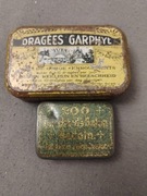 Stare blaszane opakowania leki lekarstwa pastylki rekonstrukcja