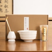 Biały zestaw matcha - komplet akcesoriów