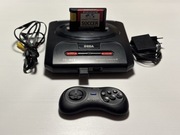 Sega Mega Drive II + Pad + gra