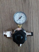 Reduktor ciśnienia gazu CO2