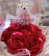 Bukiet ze wstążki z misiem