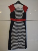 Dopasowana elegancka sukienka