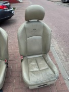 Fotele przednie do Infiniti FX 35