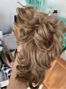 15szt peruk wysokiej jakości