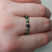 Pierścionek elastyczny kamienie zoisyt czarny turmalin srebro pozłacane 