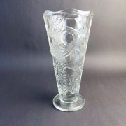 Wazon szklany - grube szkło prasowane - lata 70/80