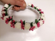 Opaska wianek komunijny z róż 