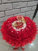 Bukiet z róż mydlanych.  Lindor i raffaello  