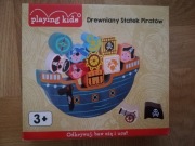 Drewniany statek piracki 