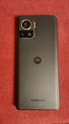 Motorola Edge 30 Ultra + Etui (bez ładowarki)