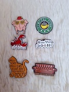Zestaw 6 broszek przypinki pin Friends Przyjaciele