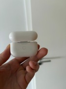 Sprzedam AirPod pro 1 generacji 