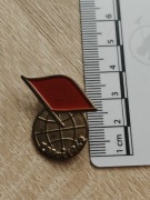 Przypinka pamiątkowa DDR 5