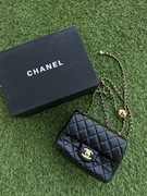 Torebka mała, czarna w bardzo dobrym stanie