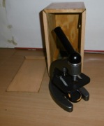 POLSKI MIKROSKOP MS16 PZO WARSZAWA POWIĘKSZENIE 50X