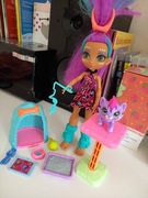 Lalka Cave Club Roaralai pełny komplet zestaw kotek tygrys j.nowa Mattel