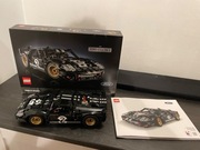 Klocki LEGO 42223 Technic - Samochód wyścigowy 1966 Ford GT40 MKII