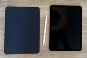 iPad Air 4. gen + Cover + Apple Pencil