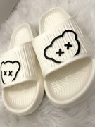 Damskie klapki/laczki białe, na plażę, basen  