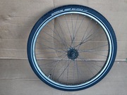 KOŁO 26" zwykłe tylne z dętką , z oponą SCHWALBE