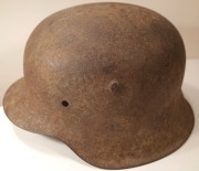 IIWW Trzecia Rzesza Niemiecki Hełm Numerowany na Karczku Rozmiar 67/69