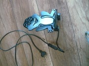 Rękodzieło Lampka nocna stołowa  żaba ,wykonana z metalu