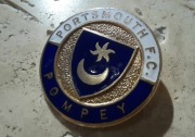 Odznaka PORTSMOUTH F.C.  football club - Anglia - Fattorini - Emalia