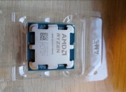 Procesor AMD 9 9900X