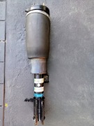 Range Rover L322 amortyzator prawy przód LR032560 45-240706 AS-2757