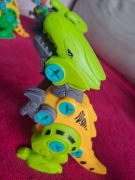 Dinozaury do rozkrecania i skręcania 