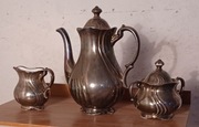 Garnitur do kawy - porcelana srebrzona, dzbanek, cukiernica, mlecznik 