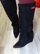 (41) Czarne, Mega wygodne Kozaki wieczorowe na koturnie, NOWE 