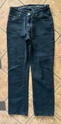 Spodnie NEVER DENIM ,rozmiar 30/32,model LOW STRAIGHT,pas-82cm-bd