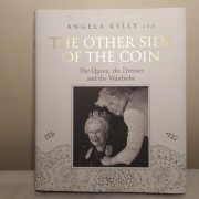 KRÓLOWA ELŻBIETA II  KSIĄZKA NOWA