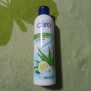 Avon Care kojąco-nawilżający żel do mycia twarzy z aloesem I ogórkiem