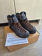 Salewa Mtn Trainer Classic Mid Gtx M 61426 Szary rozmiar 43 1039zl WRO