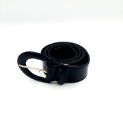 czarny lakierowany pasek damski zwykła klamra