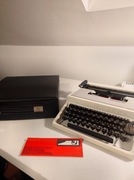 Stara maszyna do pisania Underwood 310